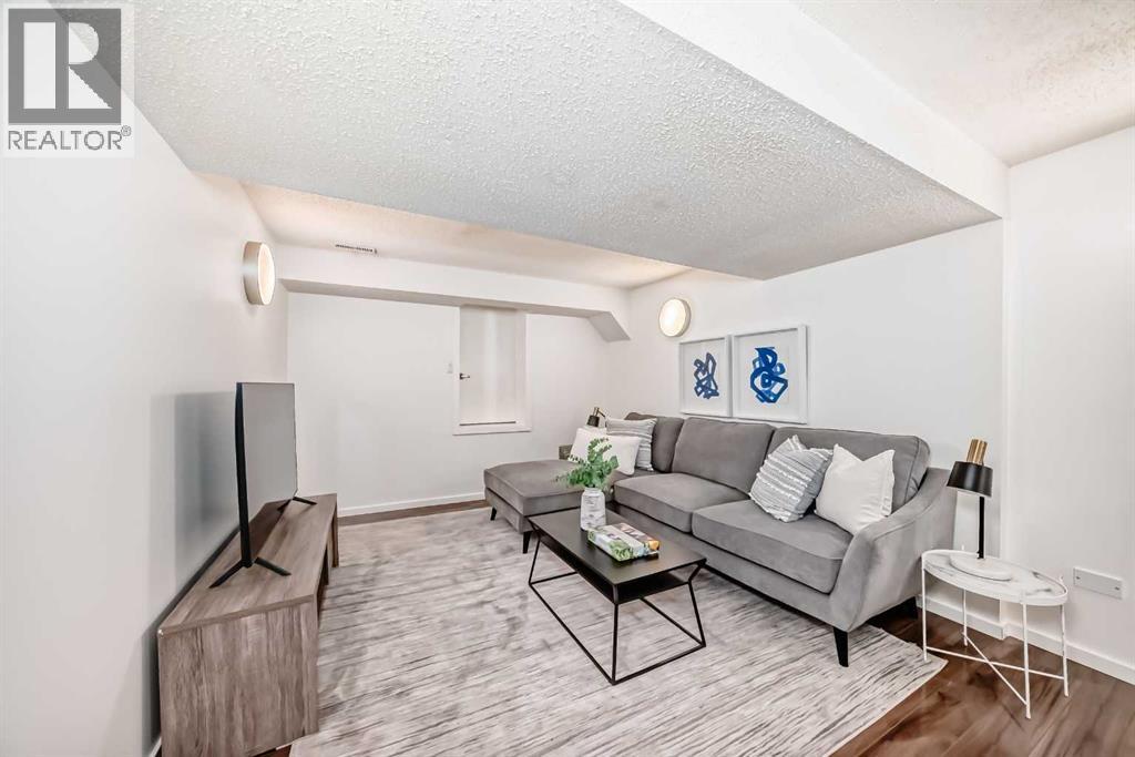 4836 Verona Drive NW, Calgary, Alberta  T3A 0P4 - Photo 27 - A2302750