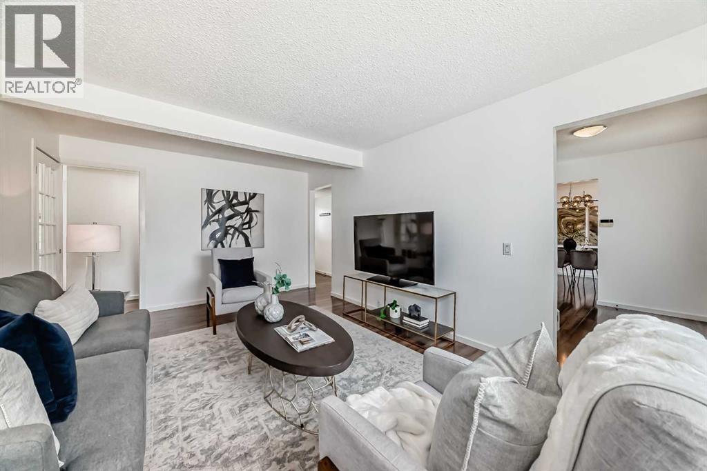 4836 Verona Drive NW, Calgary, Alberta  T3A 0P4 - Photo 12 - A2302750
