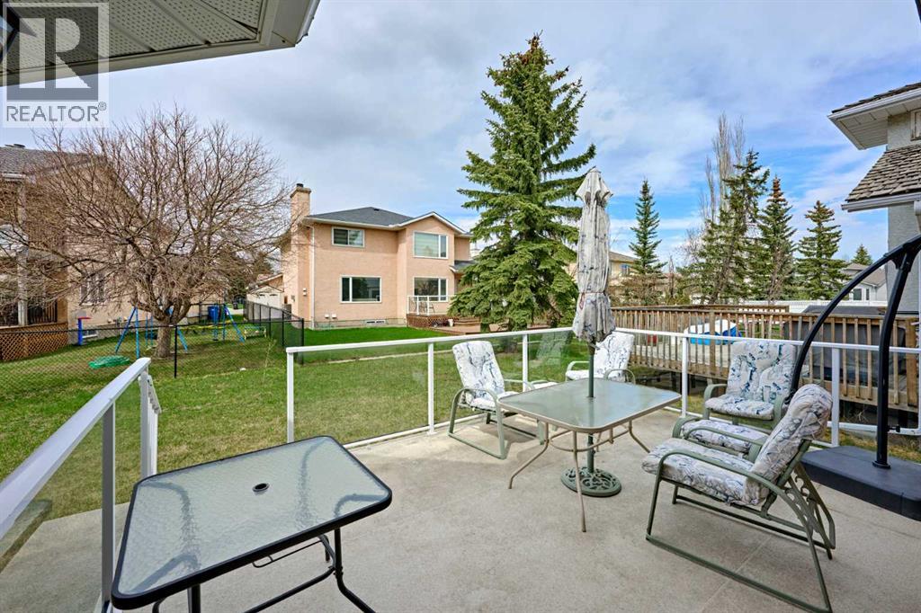 243 Hampshire Close Nw, Calgary, Alberta  T3A 4X9 - Photo 40 - A2308341