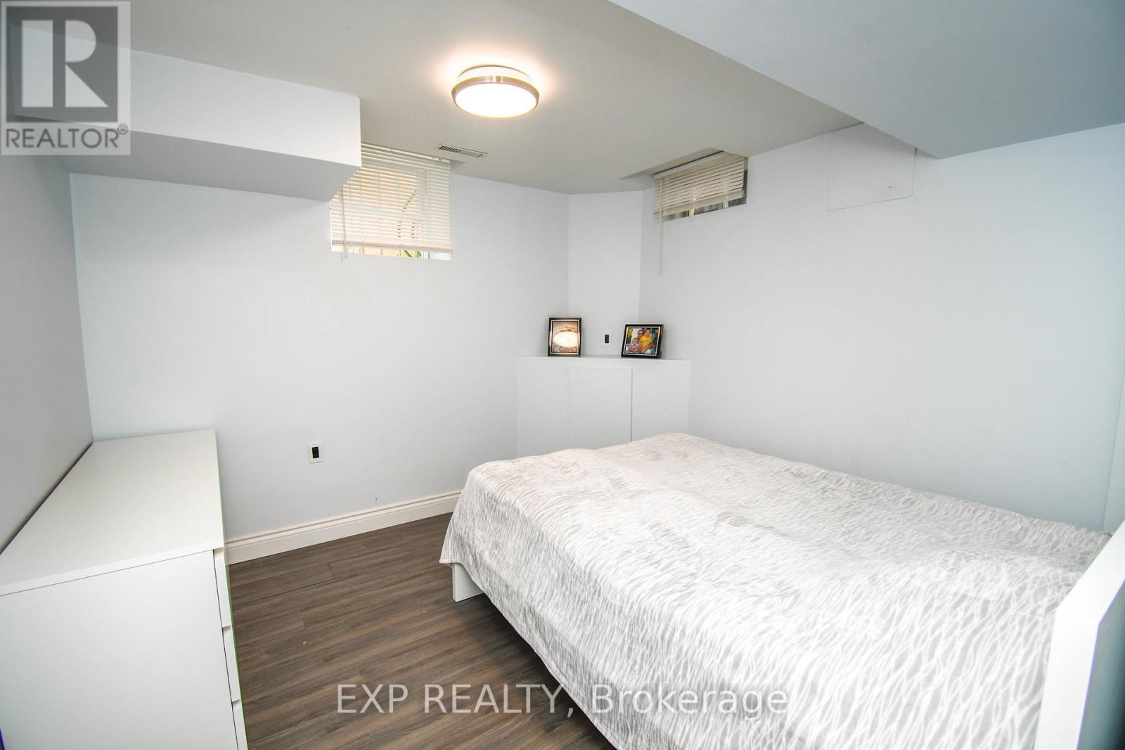 30 Aikens Crescent, Barrie, Ontario  L4N 8M6 - Photo 30 - S12877532