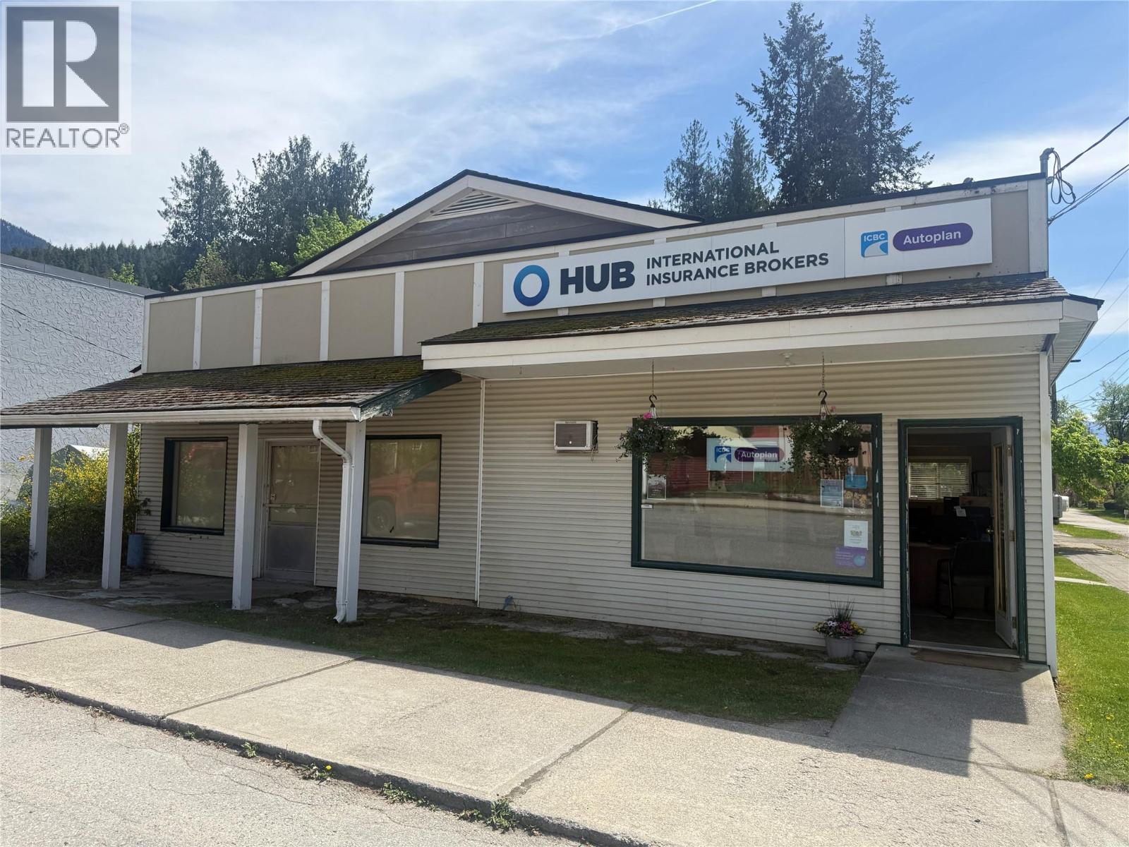 401 6th Avenue, New Denver, British Columbia  V0G 1S0 - Photo 18 - 10386848