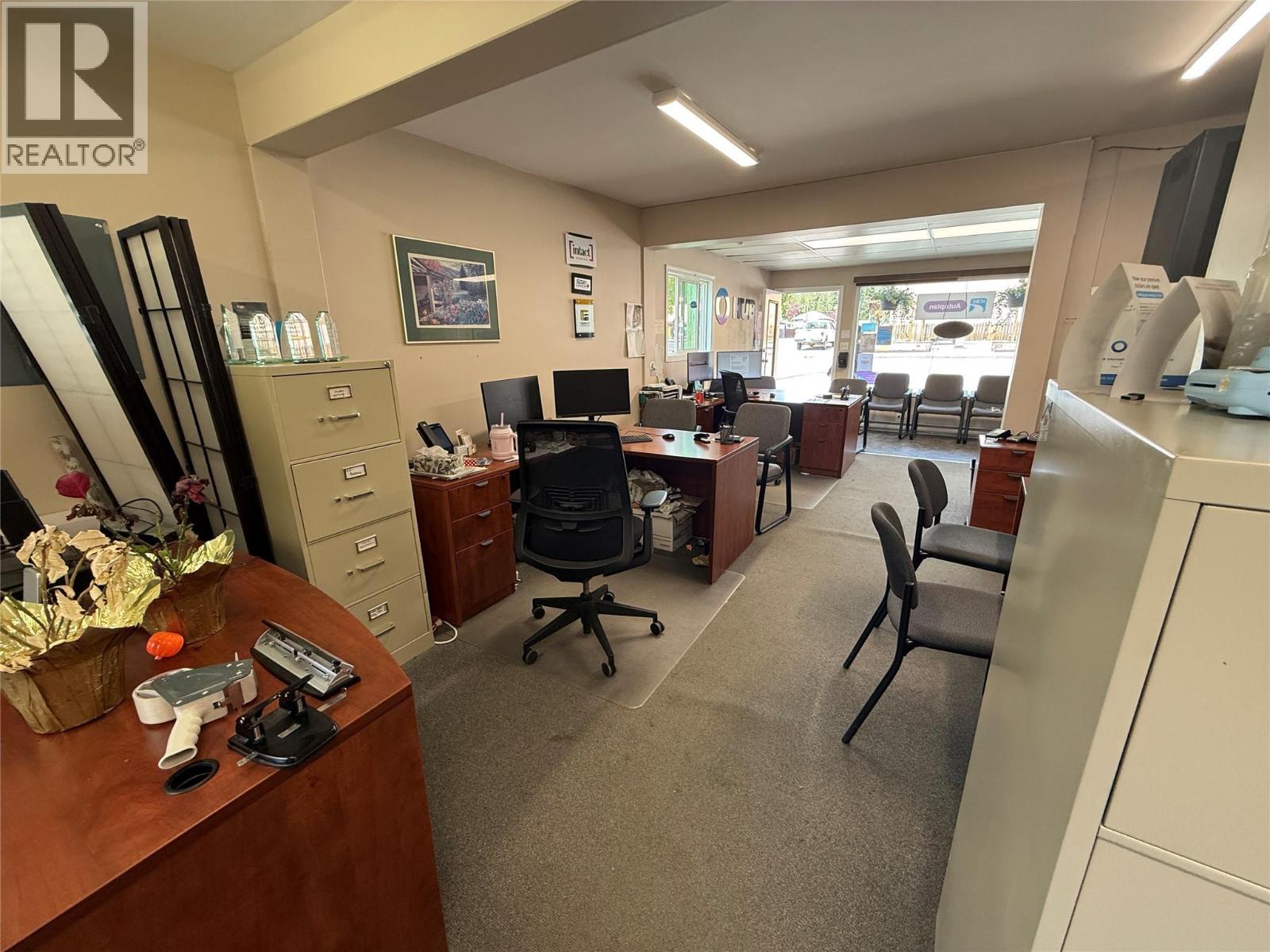 401 6th Avenue, New Denver, British Columbia  V0G 1S0 - Photo 6 - 10386848