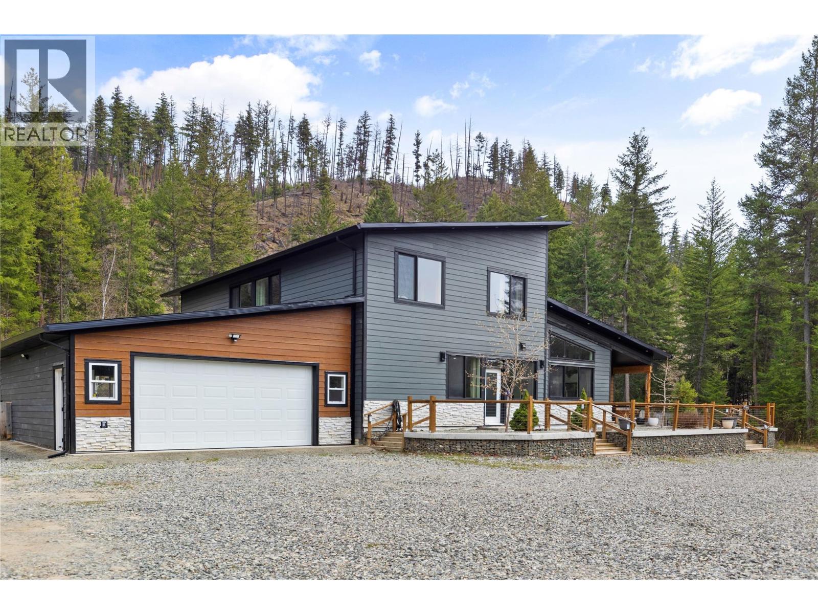 4472 Power Road, Barriere, British Columbia  V0E 1E0 - Photo 2 - 10385720