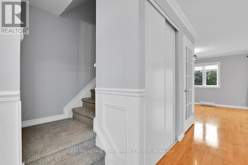 1286 Cedarcroft Crescent, Ottawa, Ontario  K1B 5C7 - Photo 14 - X13107188