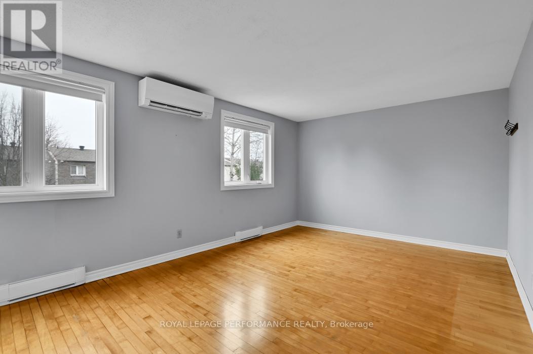 1286 Cedarcroft Crescent, Ottawa, Ontario  K1B 5C7 - Photo 16 - X13107188