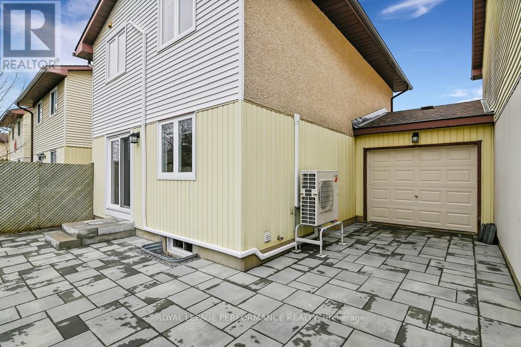 1286 Cedarcroft Crescent, Ottawa, Ontario  K1B 5C7 - Photo 33 - X13107188