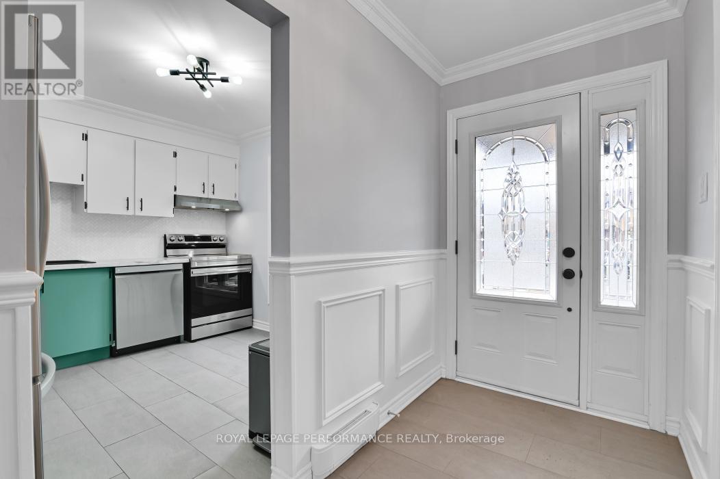 1286 Cedarcroft Crescent, Ottawa, Ontario  K1B 5C7 - Photo 4 - X13107188