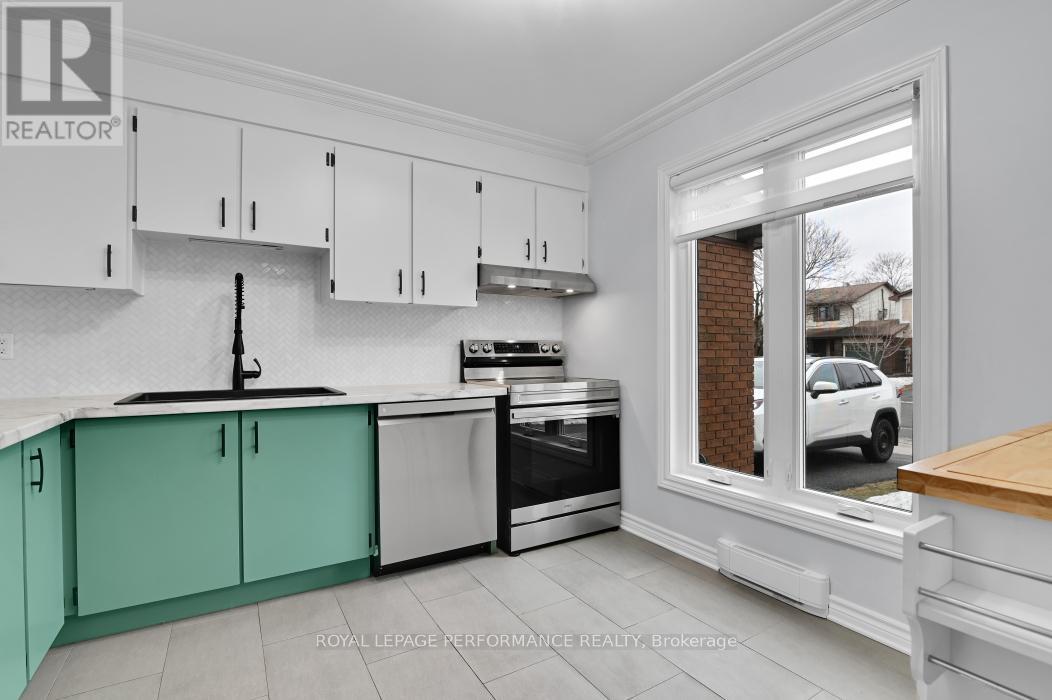 1286 Cedarcroft Crescent, Ottawa, Ontario  K1B 5C7 - Photo 6 - X13107188