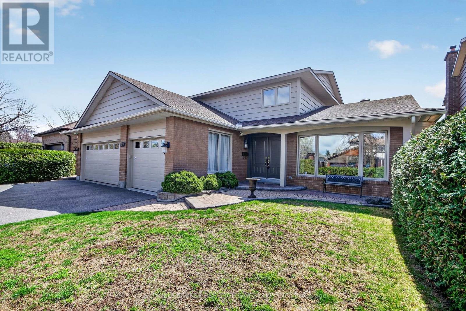 3106 Uplands Drive, Ottawa, Ontario  K1V 9Z6 - Photo 3 - X13107228