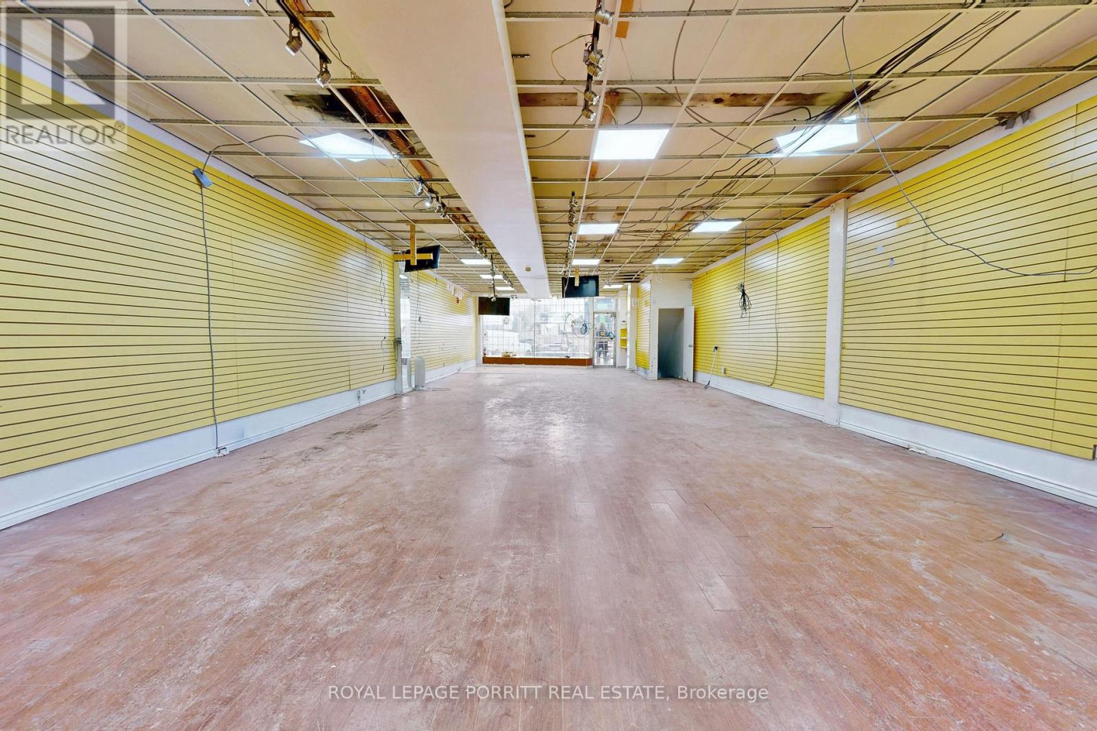Store - 2651 Eglinton Avenue E, Toronto, Ontario  M1K 2S2 - Photo 7 - E13107192