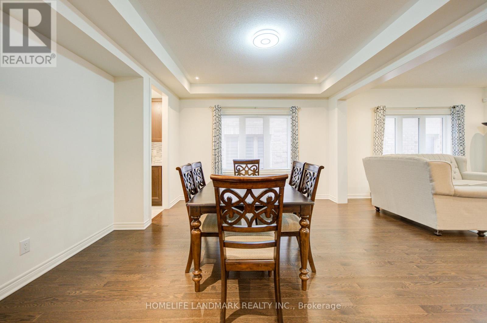 7 Kenneth Ross Bend, East Gwillimbury, Ontario  L9N 0T7 - Photo 17 - N13107196