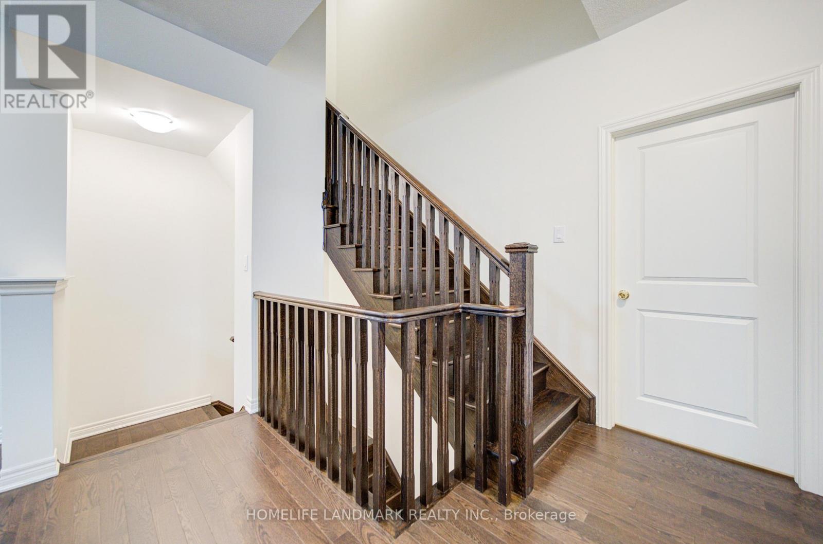7 Kenneth Ross Bend, East Gwillimbury, Ontario  L9N 0T7 - Photo 19 - N13107196