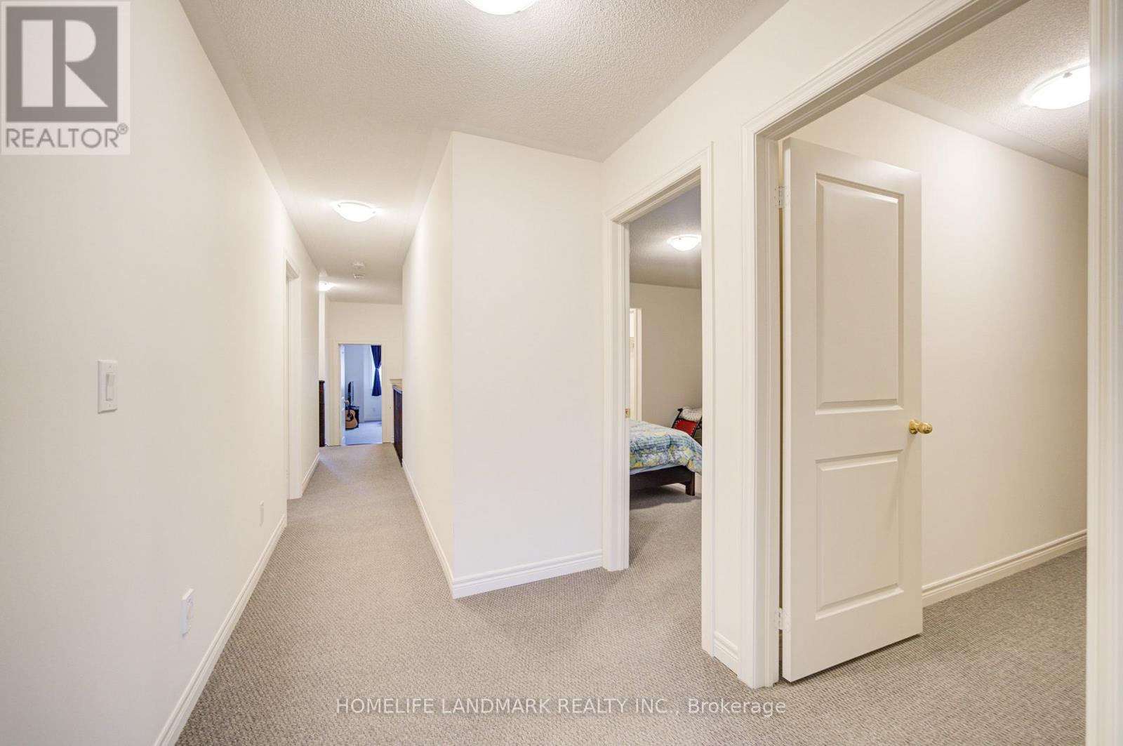 7 Kenneth Ross Bend, East Gwillimbury, Ontario  L9N 0T7 - Photo 33 - N13107196