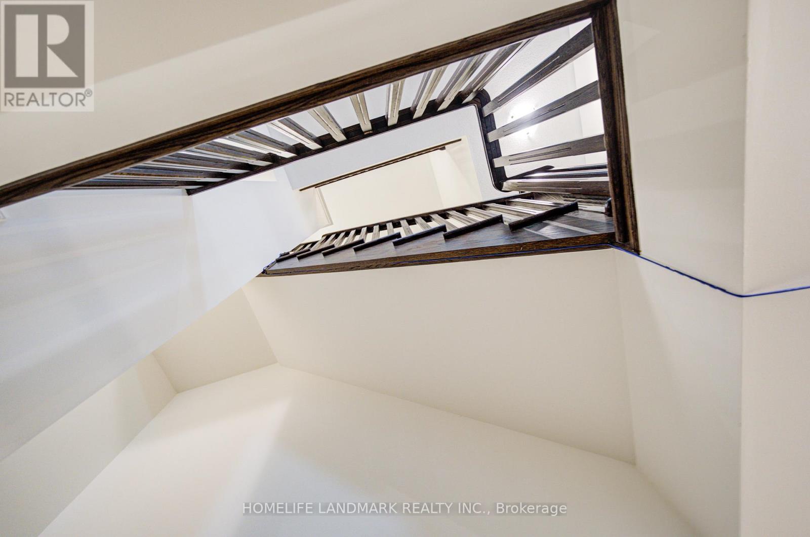 7 Kenneth Ross Bend, East Gwillimbury, Ontario  L9N 0T7 - Photo 40 - N13107196