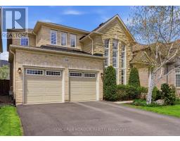 3285 LIPTAY AVENUE, Oakville, Ontario