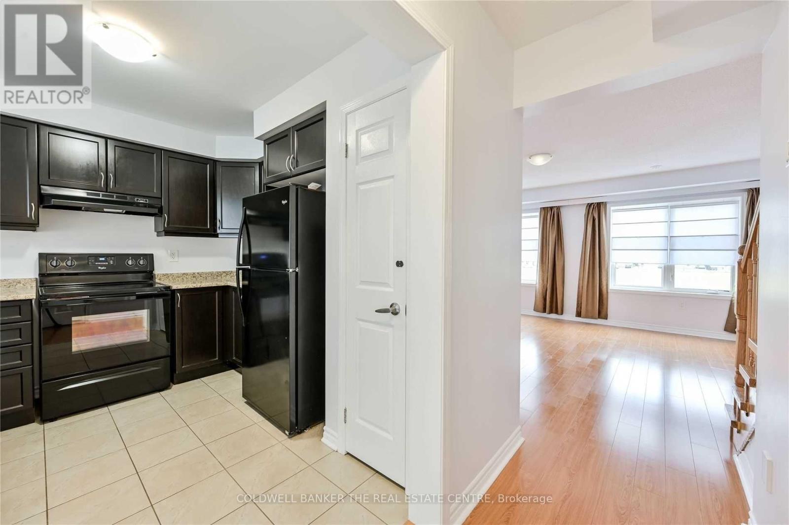66 Bannister Crescent, Brampton, Ontario  L7A 4H3 - Photo 6 - W13107238