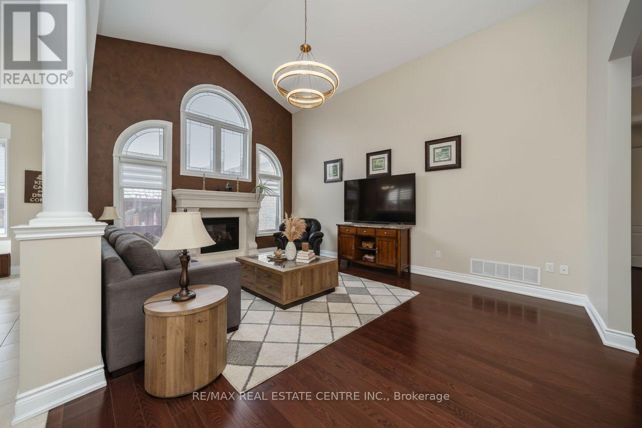 10 Eiffel Boulevard, Brampton, Ontario  L6P 1V9 - Photo 11 - W13107242