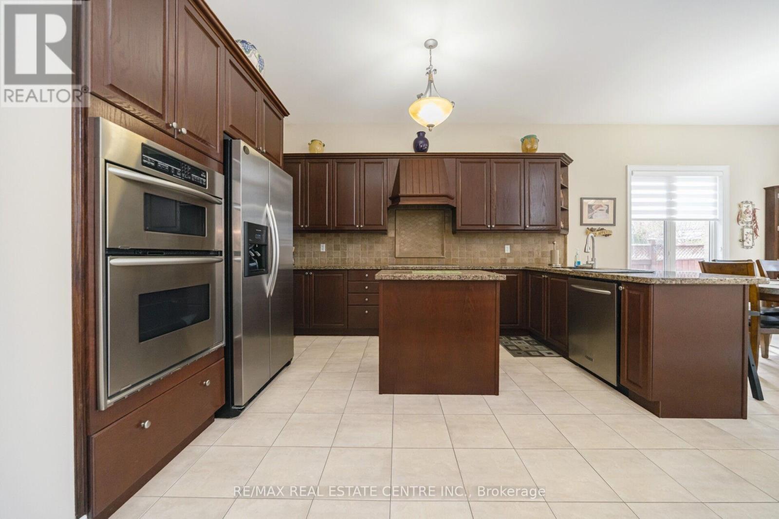 10 Eiffel Boulevard, Brampton, Ontario  L6P 1V9 - Photo 13 - W13107242