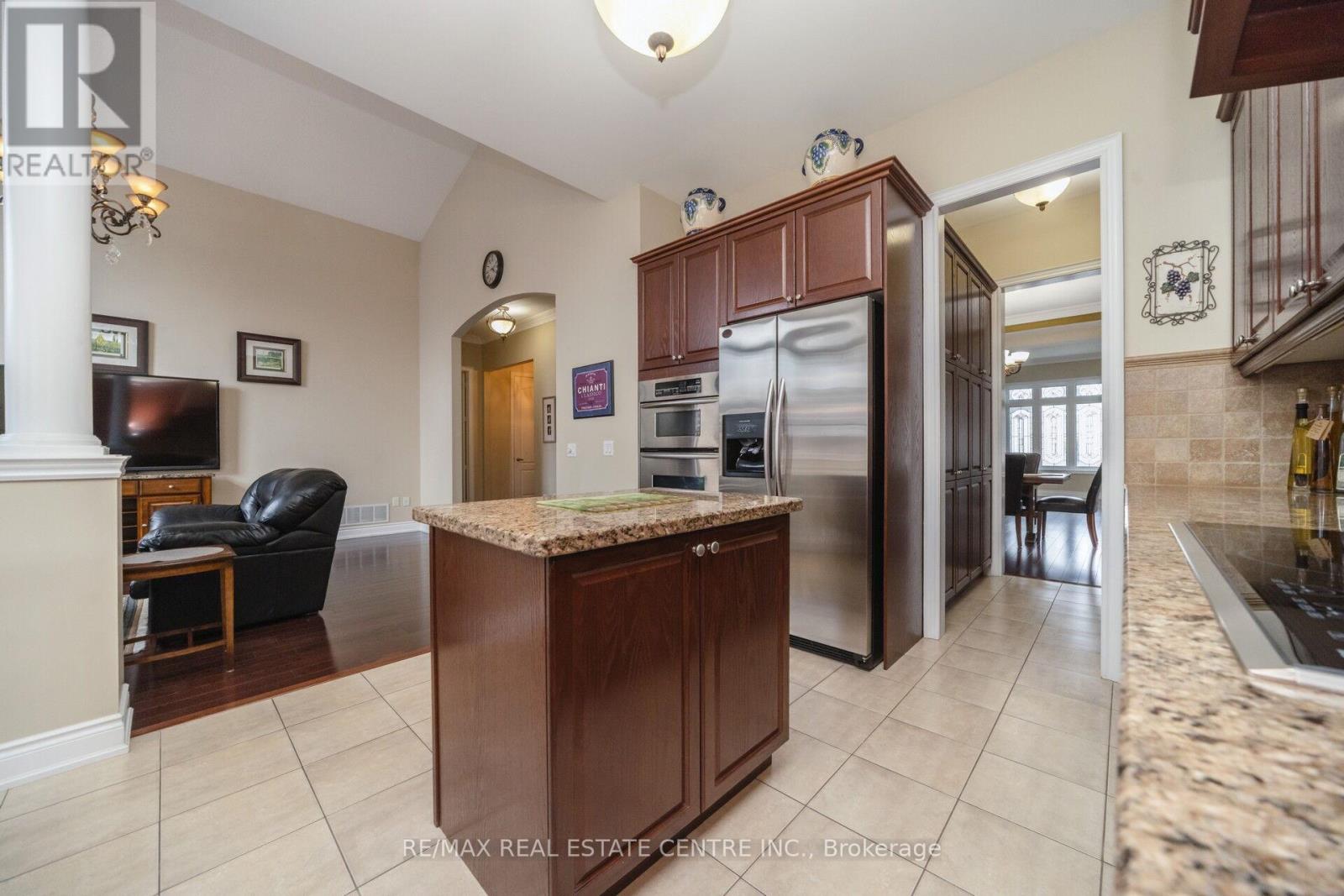 10 Eiffel Boulevard, Brampton, Ontario  L6P 1V9 - Photo 15 - W13107242