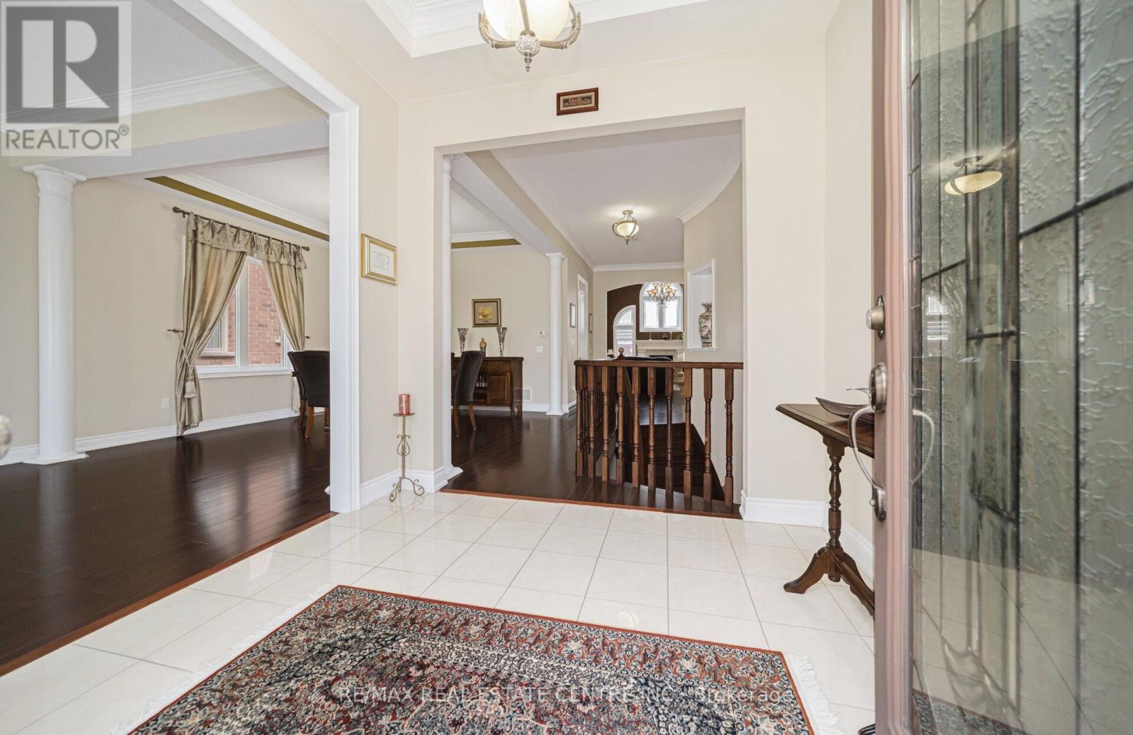10 Eiffel Boulevard, Brampton, Ontario  L6P 1V9 - Photo 5 - W13107242