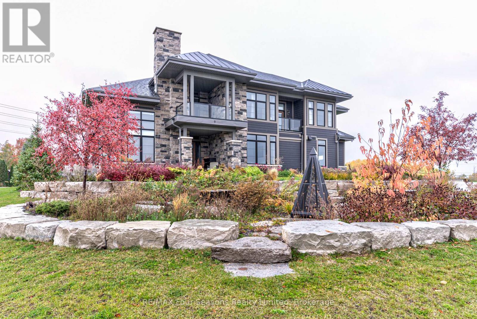 9 Windrose Valley Boulevard, Clearview, Ontario  L9Y 0K2 - Photo 3 - S13102874