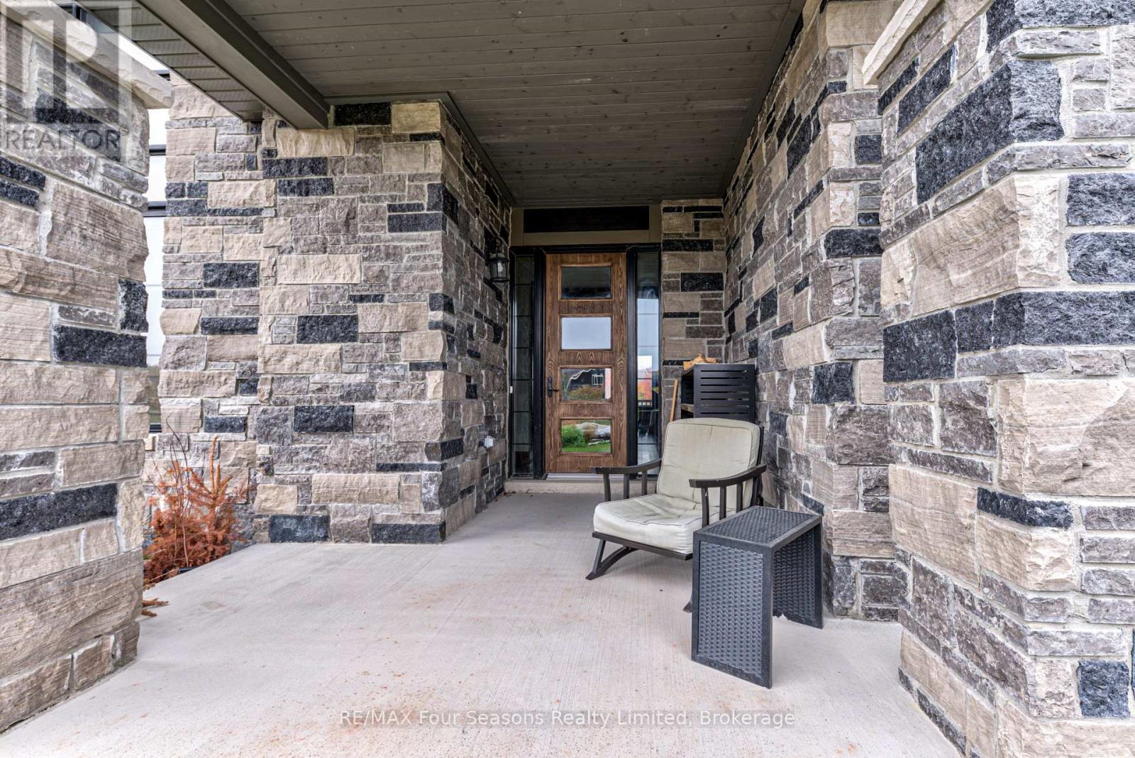 9 Windrose Valley Boulevard, Clearview, Ontario  L9Y 0K2 - Photo 50 - S13102874