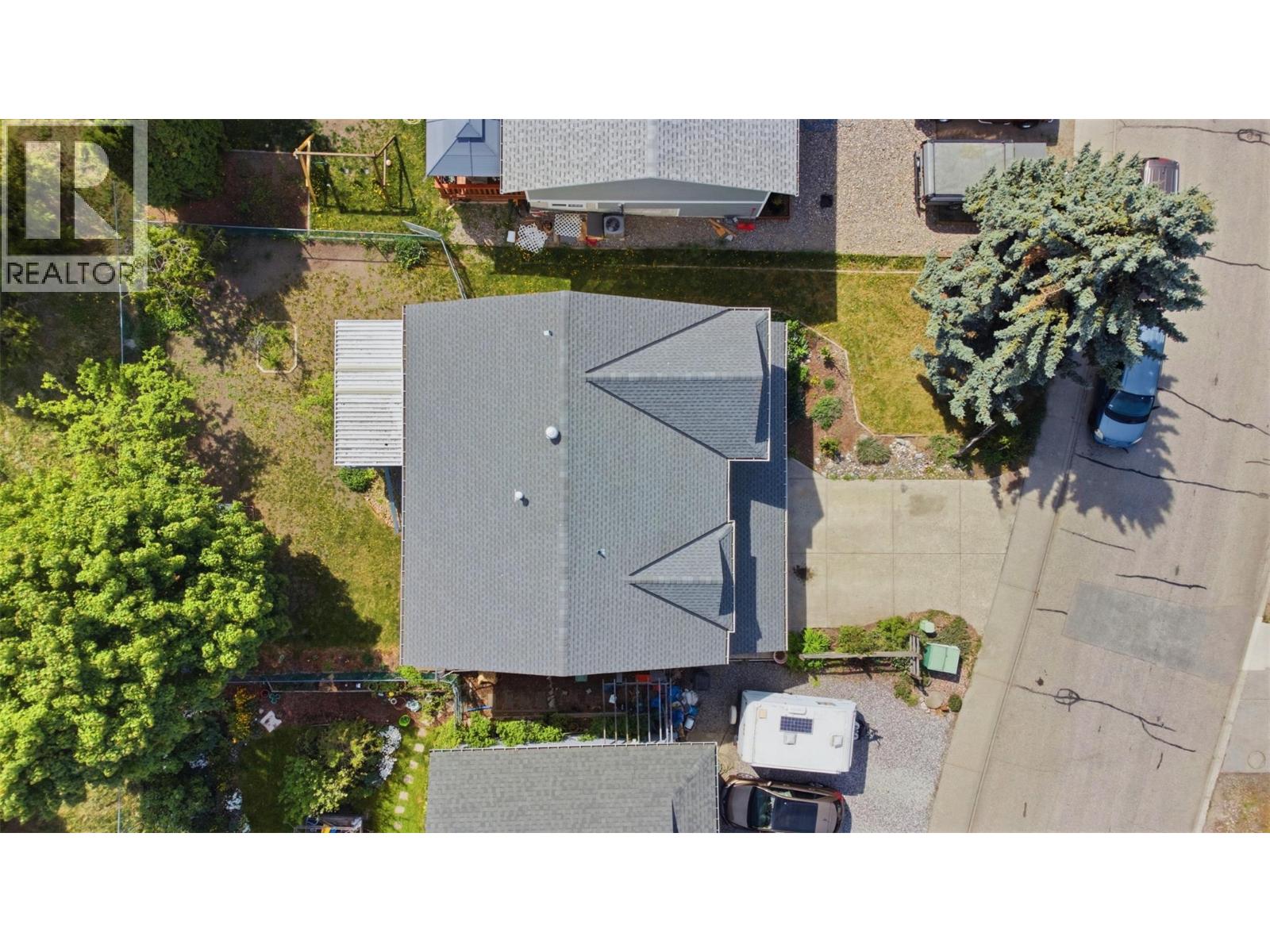 4205 17 Street, Vernon, British Columbia  V1T 8R7 - Photo 8 - 10386405