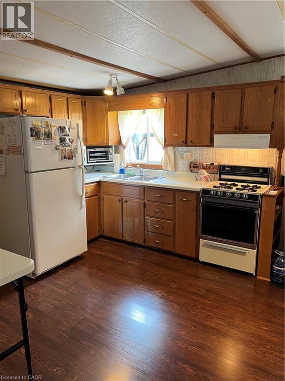 2073 Friendly Boulevard, Belwood, Ontario  N1M 2W5 - Photo 9 - 40828811