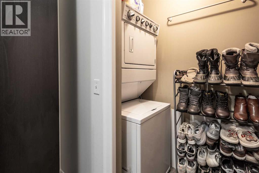 403, 117 Copperpond Common Se, Calgary, Alberta  T2Z 5E2 - Photo 11 - A2309558