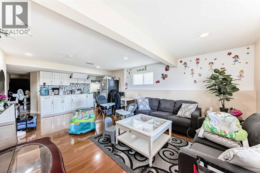 41 Covette Bay Ne, Calgary, Alberta  T3K 4S9 - Photo 45 - A2299391