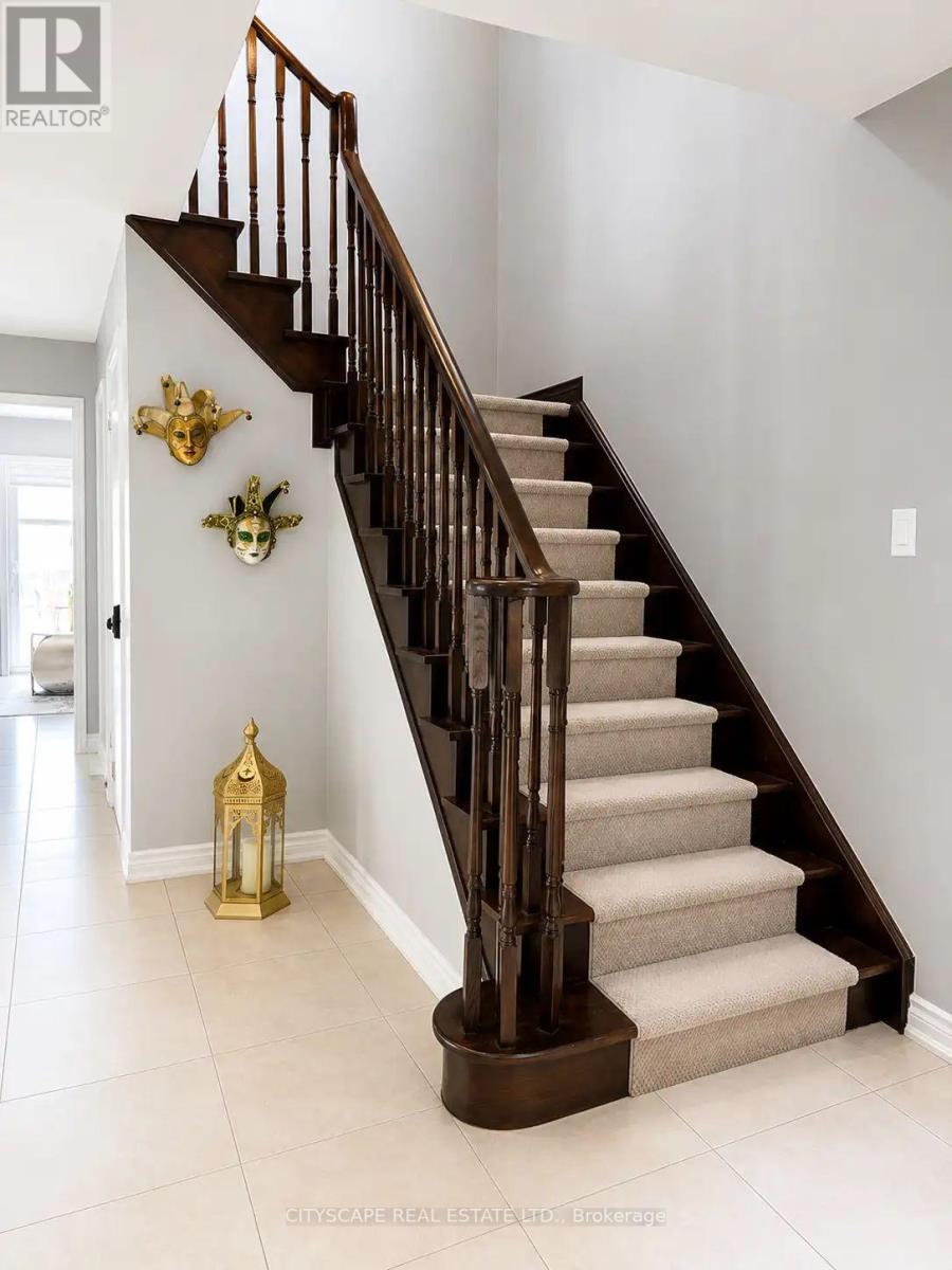 4233 Radisson Crescent, Mississauga, Ontario  L5M 4M1 - Photo 14 - W13093332