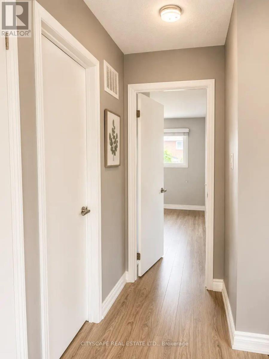 4233 Radisson Crescent, Mississauga, Ontario  L5M 4M1 - Photo 20 - W13093332