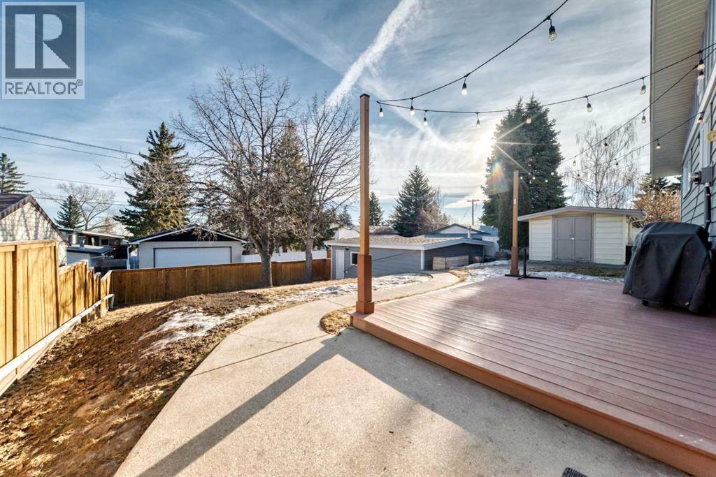 984 Canaveral Crescent Sw, Calgary, Alberta  T2W 1N5 - Photo 44 - A2284967