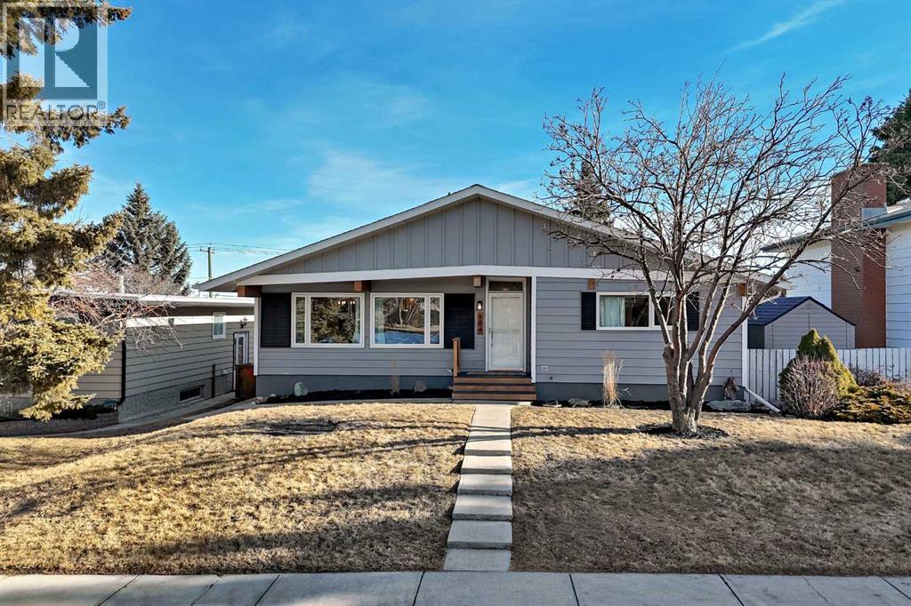 984 Canaveral Crescent Sw, Calgary, Alberta  T2W 1N5 - Photo 49 - A2284967