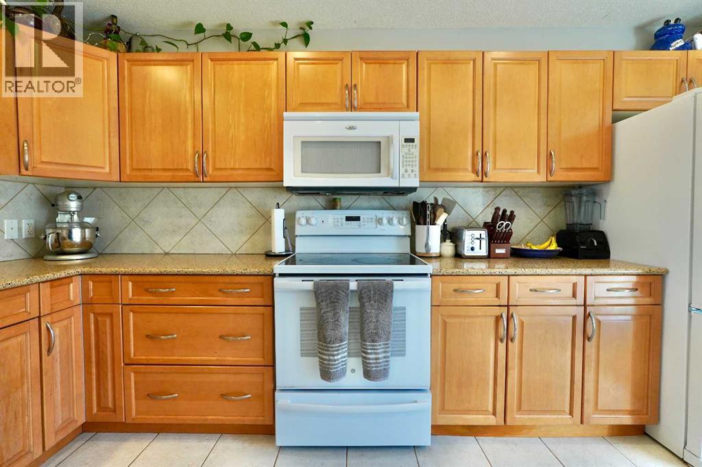 13018 91 Street, Peace River, Alberta  T8S 1X1 - Photo 14 - A2309715