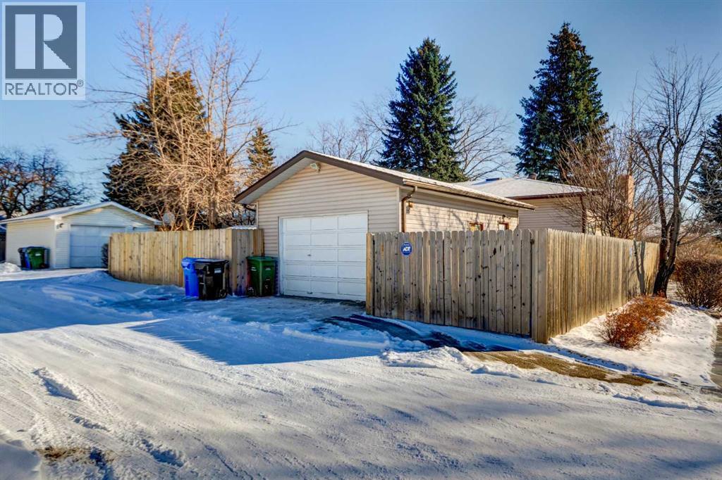 4620 31 Avenue NE, Calgary, Alberta  T1Y 1G9 - Photo 33 - A2288481