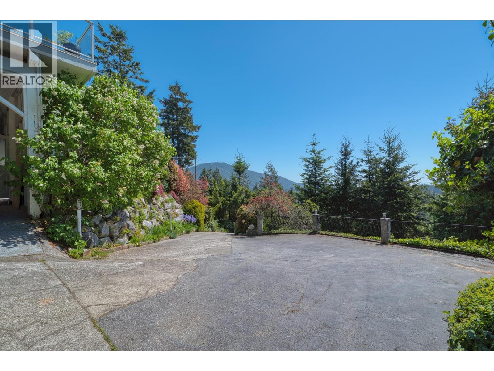 4723 Hotel Lake Road, Pender Harbour, British Columbia  V0N 1S1 - Photo 39 - R3121632