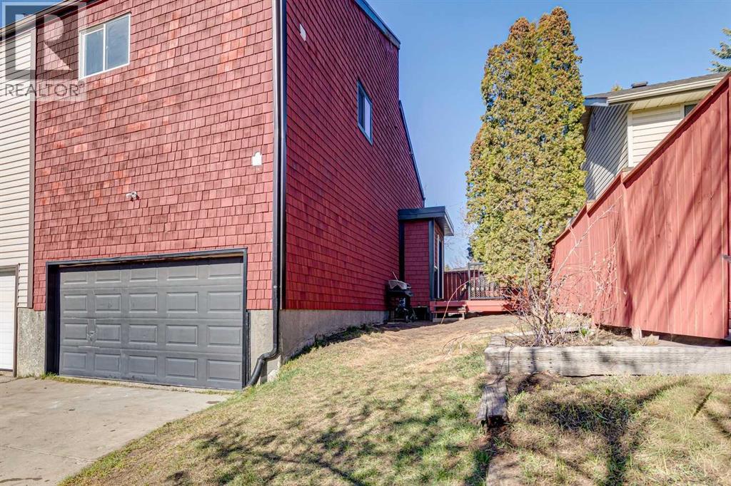 37 Ranch Glen Drive Nw, Calgary, Alberta  T3G 1T2 - Photo 30 - A2299994