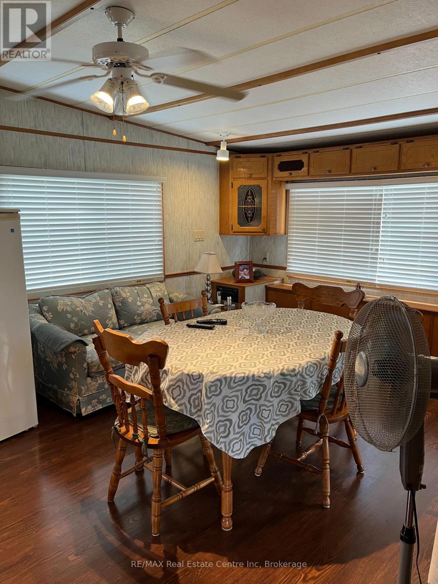 2073 Friendly Boulevard, Centre Wellington, Ontario  N1M 2W5 - Photo 10 - X13107256