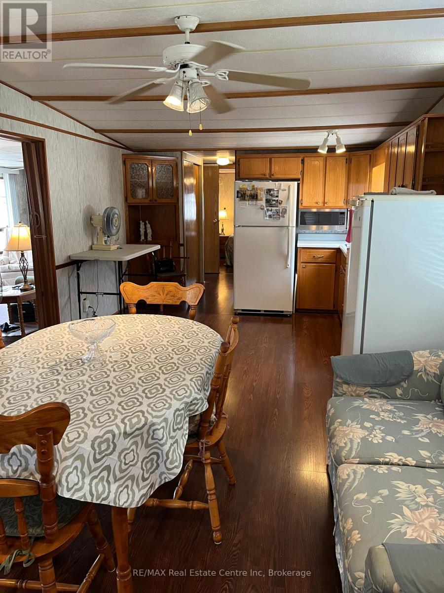 2073 Friendly Boulevard, Centre Wellington, Ontario  N1M 2W5 - Photo 5 - X13107256