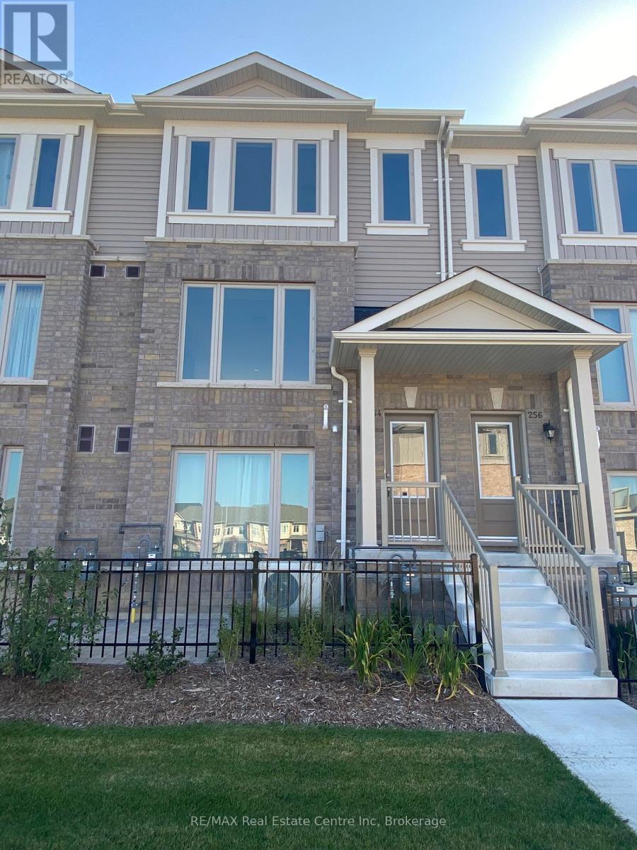 254 Law Drive, Guelph, Ontario  N1E 0P6 - Photo 1 - X13107270