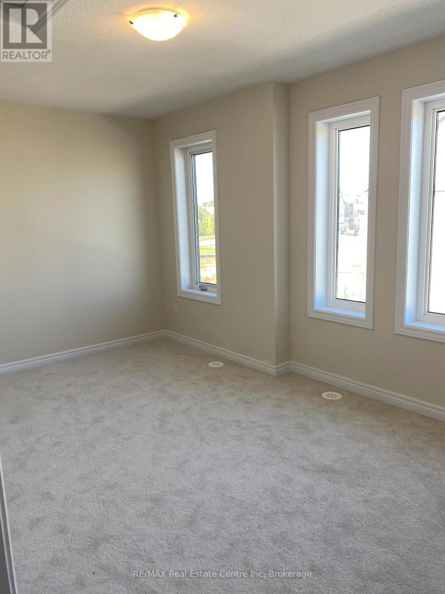254 Law Drive, Guelph, Ontario  N1E 0P6 - Photo 17 - X13107270