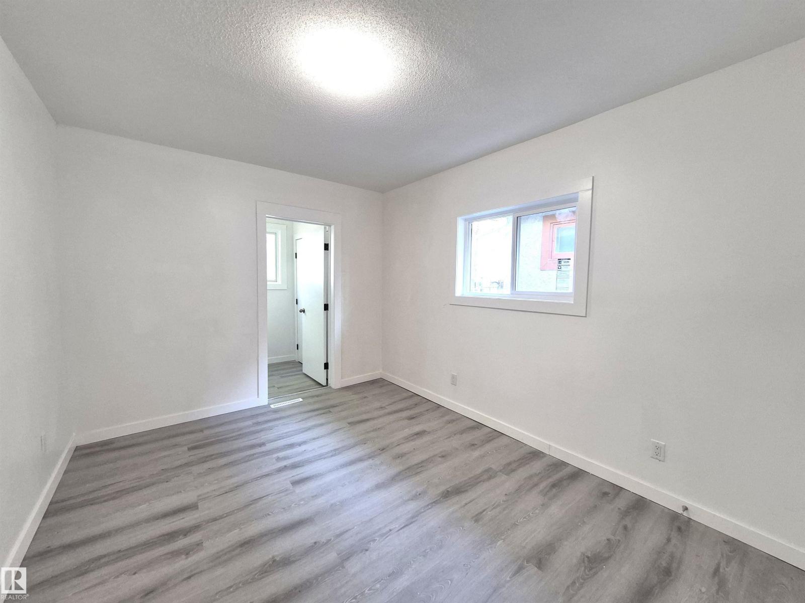 11240 94 St Nw, Edmonton, Alberta  T5G 1G9 - Photo 4 - E4486829
