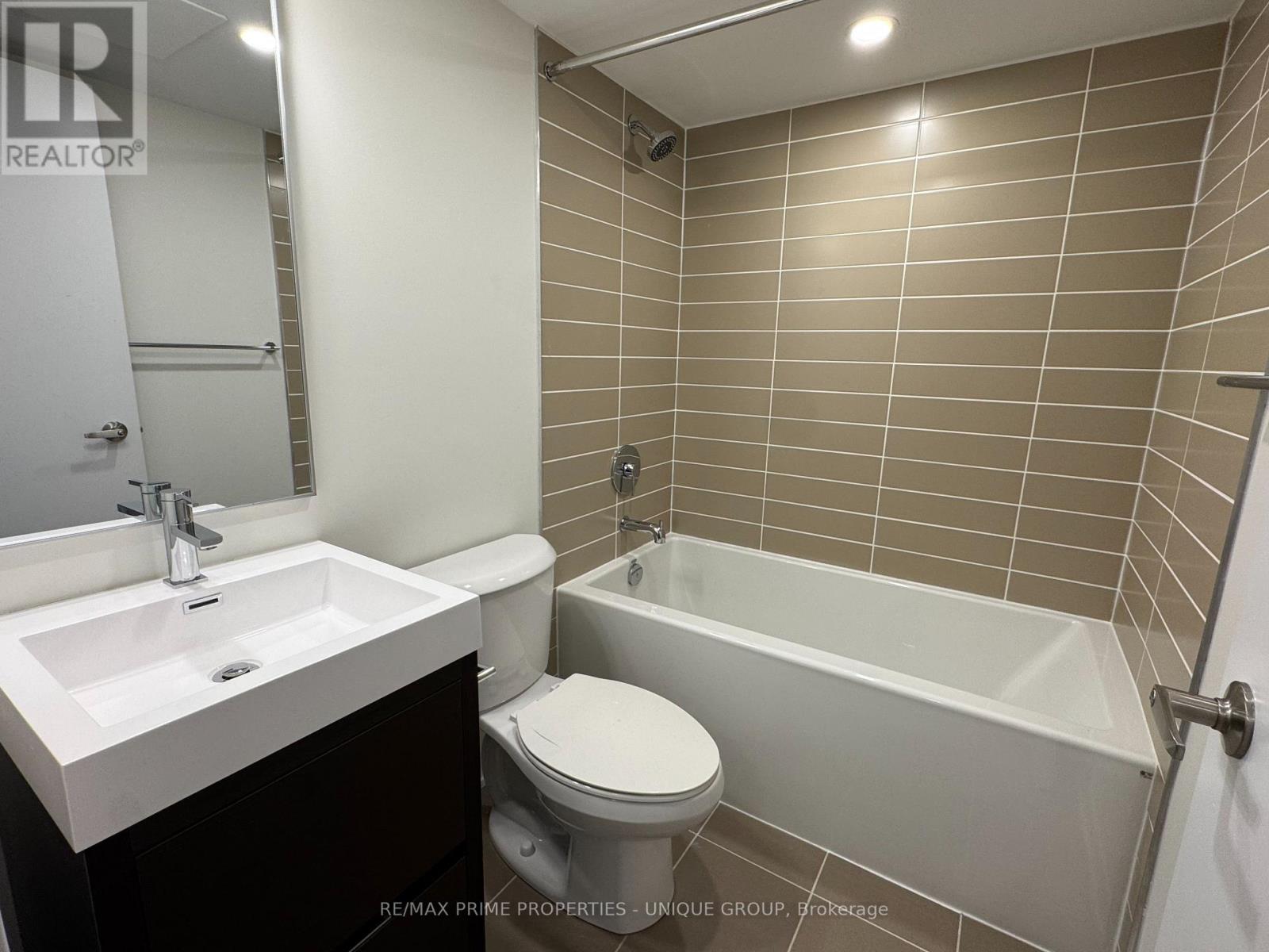 Basement - 424 Lawrence Heights Way, Toronto, Ontario  M6A 0E8 - Photo 11 - C13107284