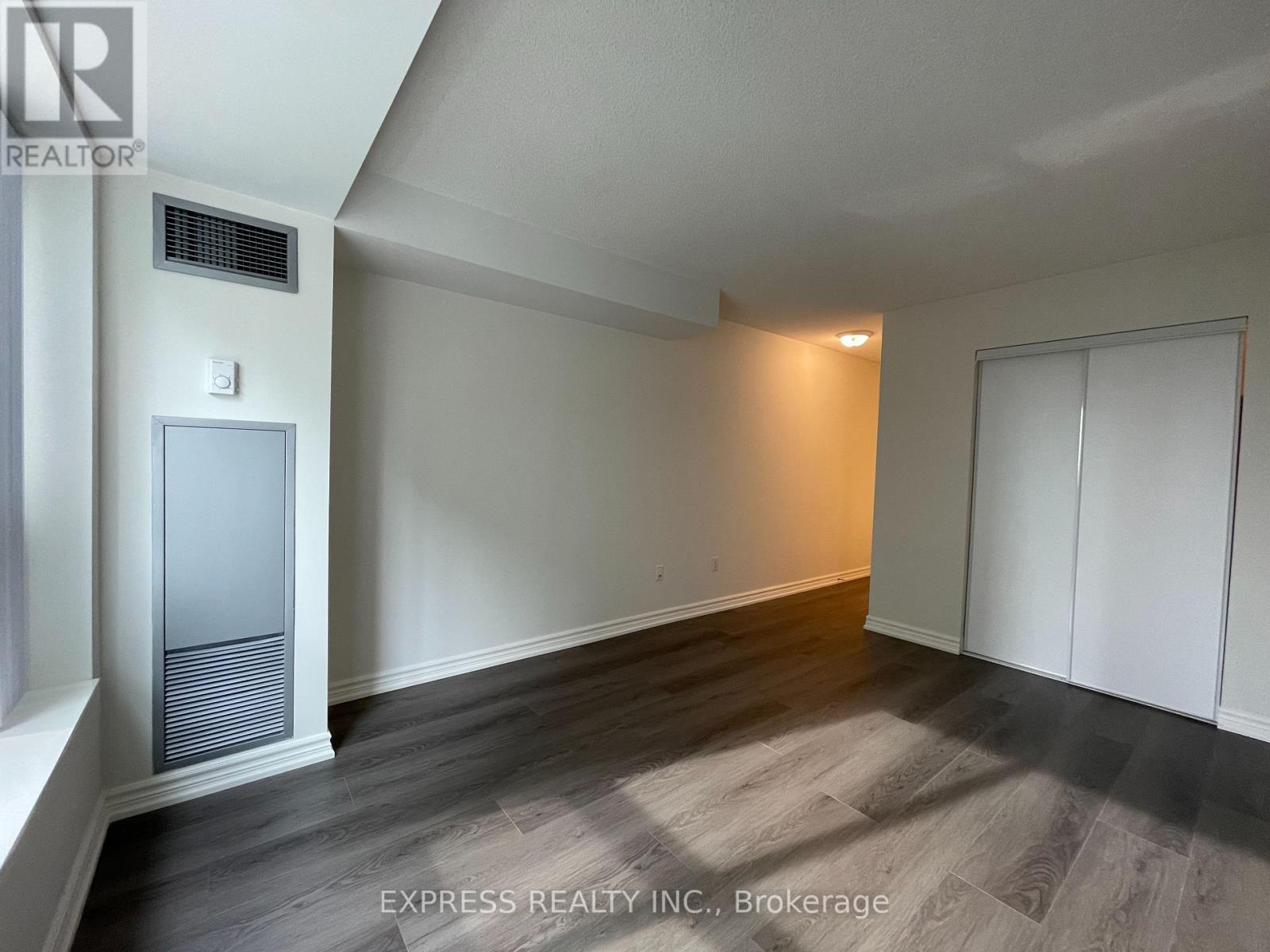 503 - 29 Pemberton Avenue, Toronto, Ontario  M2M 4L5 - Photo 2 - C13107290
