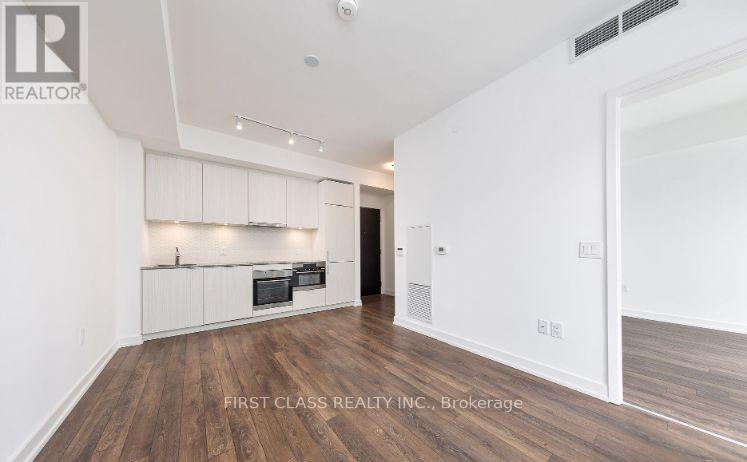 2215 - 158 Front Street E, Toronto, Ontario  M5A 0K9 - Photo 5 - C13107306