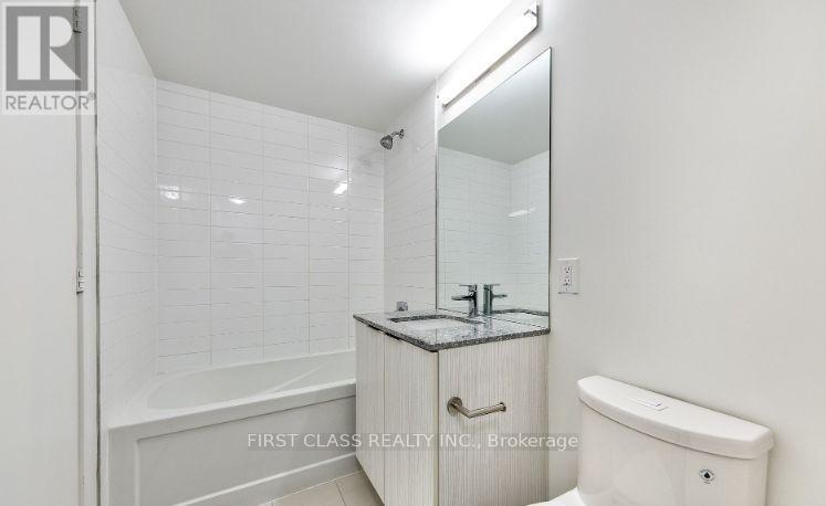 2215 - 158 Front Street E, Toronto, Ontario  M5A 0K9 - Photo 6 - C13107306