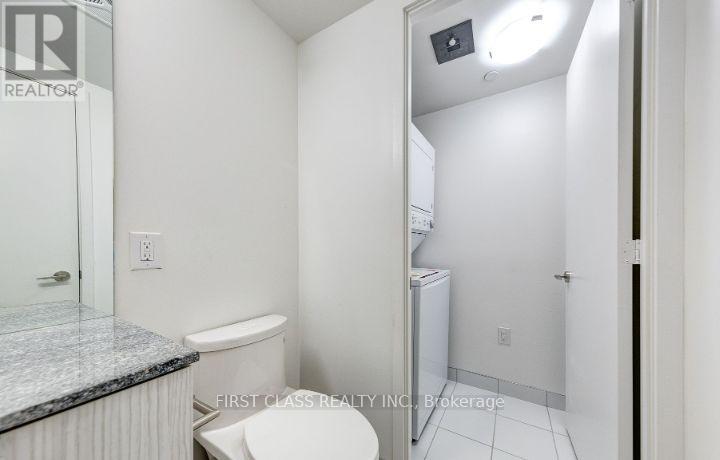 2215 - 158 Front Street E, Toronto, Ontario  M5A 0K9 - Photo 7 - C13107306