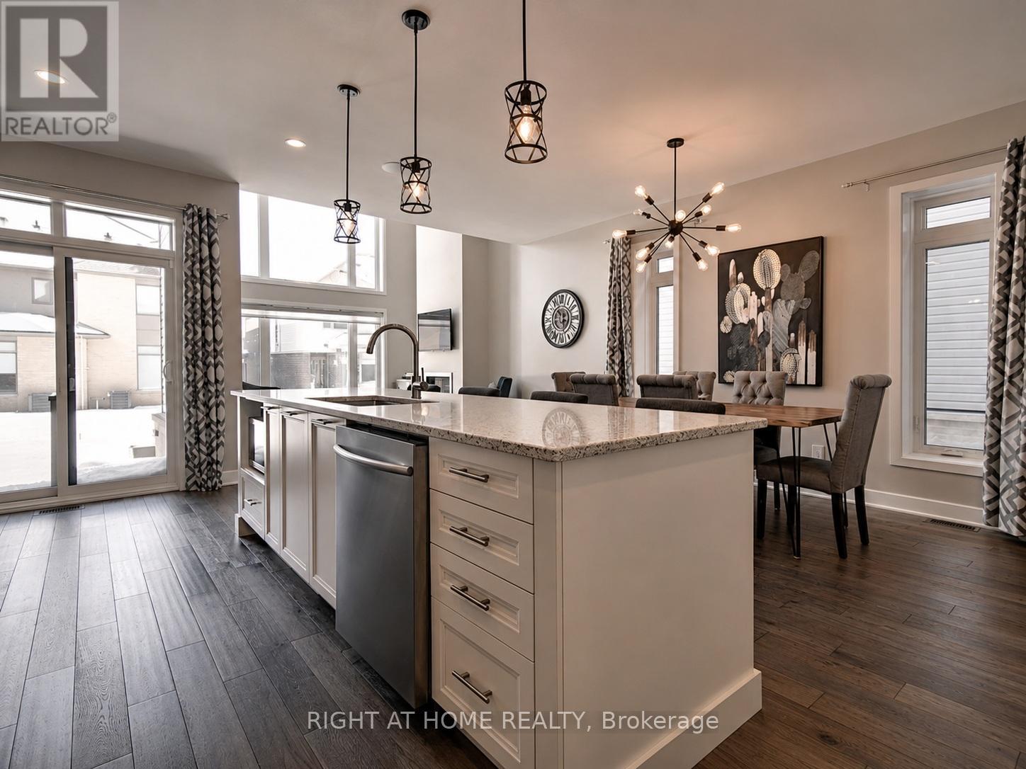 616 Rowers Way, Ottawa, Ontario  K1X 0C5 - Photo 4 - X13107262