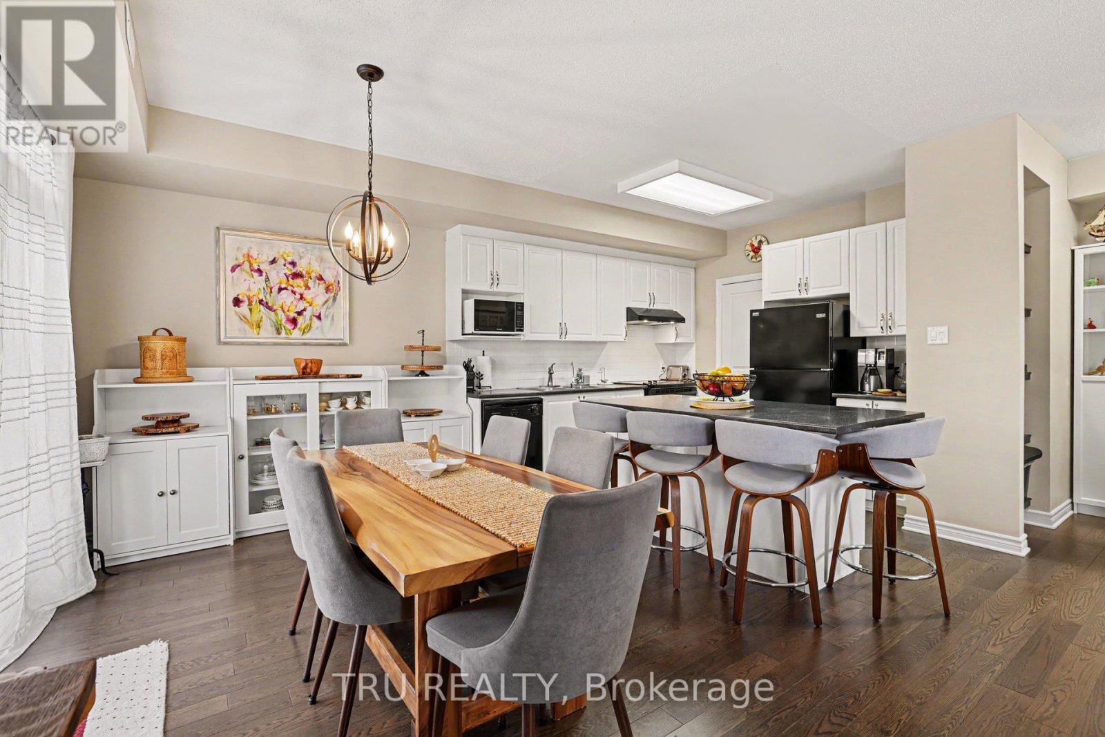 36 Tayside Private, Ottawa, Ontario  K2J 2T3 - Photo 6 - X13107332